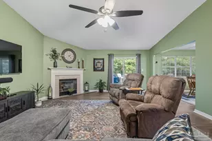 2004 Coral St, Pensacola, FL 32506 - Photo 9