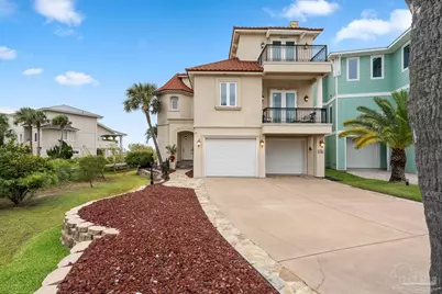 39 E Galvez Ct, Pensacola Beach, FL 32561 - Photo 1
