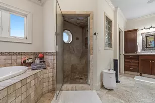 39 E Galvez Ct, Pensacola Beach, FL 32561 - Photo 43