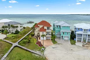 39 E Galvez Ct, Pensacola Beach, FL 32561 - Photo 5