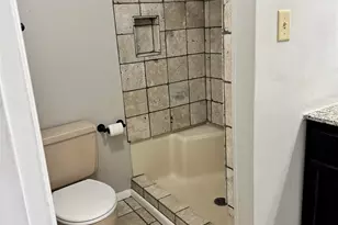 117 S Sunset Blvd, Gulf Breeze, FL 32561 - Photo 21