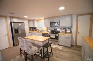 8806 Doris Ave, Pensacola, FL 32534 - Photo 7