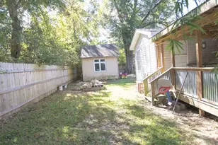 8806 Doris Ave, Pensacola, FL 32534 - Photo 27