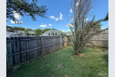 2511 Trailwood Dr, Cantonment, FL 32533 - Photo 15