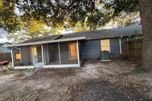 6220 Chablis Ln, Pensacola, FL 32504 - Photo 5