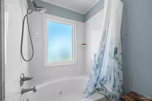 1698 College Pkwy, Gulf Breeze, FL 32563 - Photo 35