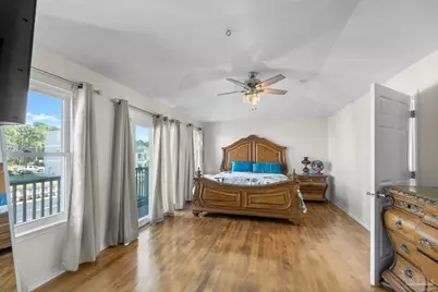 1698 College Pkwy, Gulf Breeze, FL 32563 - Photo 33