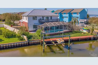 1698 College Pkwy, Gulf Breeze, FL 32563 - Photo 7