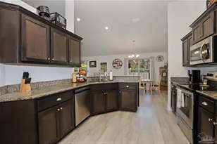 6117 Parsonage Cir, Milton, FL 32570 - Photo 3