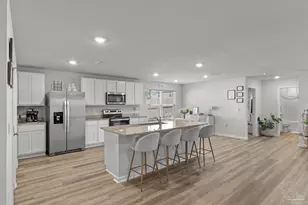 3854 James Stovall St, Pensacola, FL 32526 - Photo 9