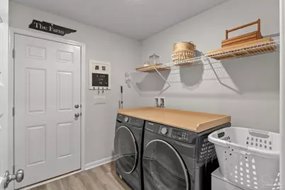 3854 James Stovall St, Pensacola, FL 32526 - Photo 17