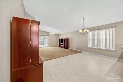 1015 Simpson St, Pensacola, FL 32526 - Photo 5