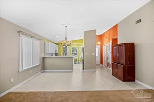 1015 Simpson St, Pensacola, FL 32526 - Photo 7