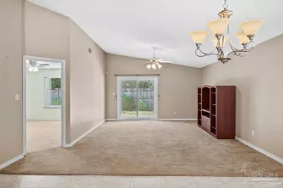 1015 Simpson St, Pensacola, FL 32526 - Photo 15
