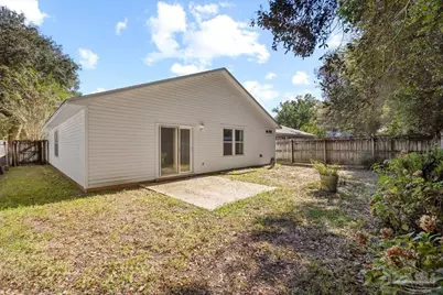1015 Simpson St, Pensacola, FL 32526 - Photo 3