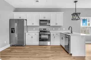 210 E Lakeview Ave, Pensacola, FL 32503 - Photo 7