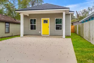 210 E Lakeview Ave, Pensacola, FL 32503 - Photo 1