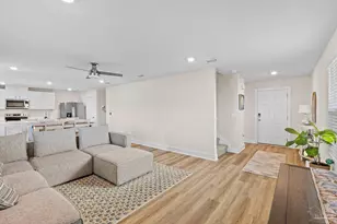 4924 Valor Ct, Pace, FL 32571 - Photo 9