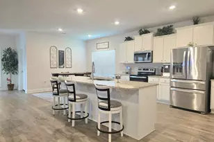 8055 Silver Maple Dr, Milton, FL 32583 - Photo 3