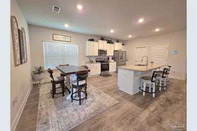 8055 Silver Maple Dr, Milton, FL 32583 - Photo 9