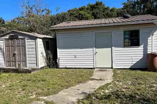 4574 Simpson St, Milton, FL 32583 - Photo 3