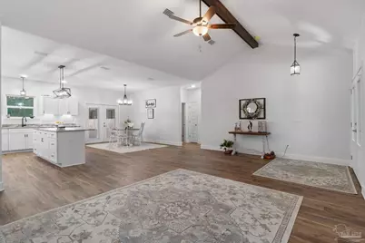 6879 Joyce Dr, Milton, FL 32570 - Photo 9