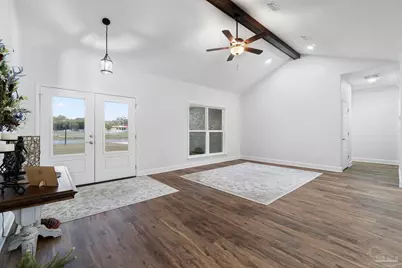 6879 Joyce Dr, Milton, FL 32570 - Photo 5