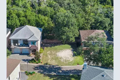 1514 White Caps Ln, Pensacola, FL 32507 - Photo 5