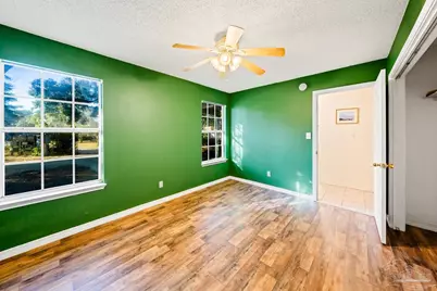 6898 Kapok Dr, Milton, FL 32583 - Photo 9