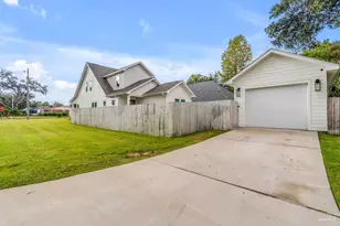 1028 E Yonge St, Pensacola, FL 32503 - Photo 27