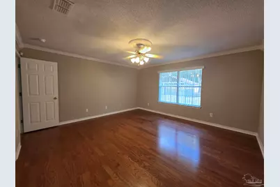 6913 Hanover Ct, Milton, FL 32570 - Photo 11