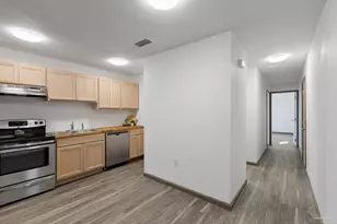 2405 W Hernandez St, Pensacola, FL 32505 - Photo 9