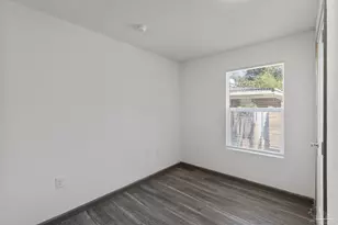 2405 W Hernandez St, Pensacola, FL 32505 - Photo 13