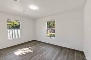2405 W Hernandez St, Pensacola, FL 32505 - Photo 21
