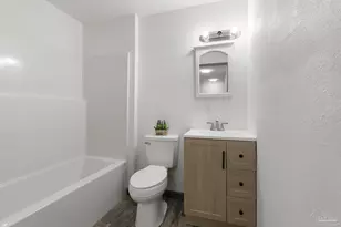 2405 W Hernandez St, Pensacola, FL 32505 - Photo 11