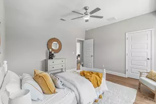 1426 Madelyn Woods Dr, Pensacola, FL 32506 - Photo 37