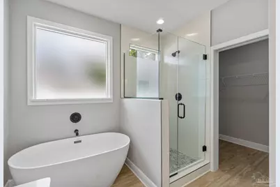 1427 Madelyn Woods Dr, Pensacola, FL 32506 - Photo 41