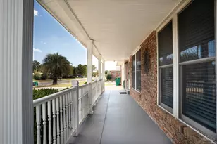 12 W Casa Loma Dr, Mary Esther, FL 32569 - Photo 3