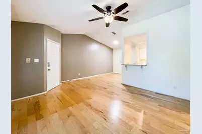 601 E Burgess #E4, Pensacola, FL 32504 - Photo 3