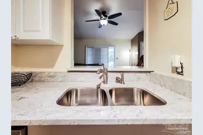 601 E Burgess #E4, Pensacola, FL 32504 - Photo 9