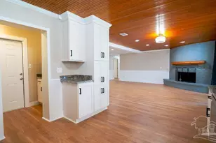 1202 Watson Ave, Pensacola, FL 32503 - Photo 5