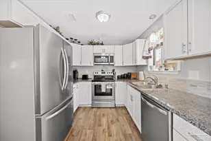 3345 E Lloyd St, Pensacola, FL 32503 - Photo 9