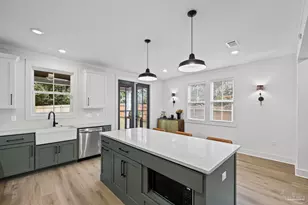 1421 E Texar Dr, Pensacola, FL 32503 - Photo 21