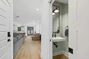 1421 E Texar Dr, Pensacola, FL 32503 - Photo 5