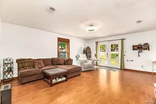 4640 Bessinger Ln, Pace, FL 32571 - Photo 13