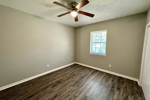 1103 W La Rua St, Pensacola, FL 32501 - Photo 13