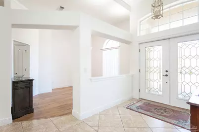 1284 Point East Cir, Gulf Breeze, FL 32563 - Photo 15