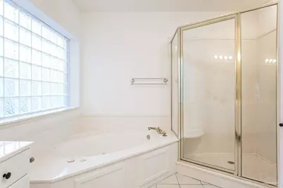 1284 Point East Cir, Gulf Breeze, FL 32563 - Photo 25