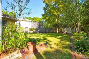 1284 Point E Cir, Gulf Breeze, FL 32563 - Photo 41