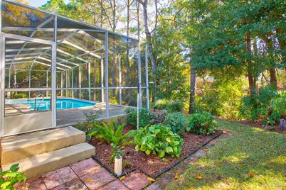 1284 Point East Cir, Gulf Breeze, FL 32563 - Photo 41